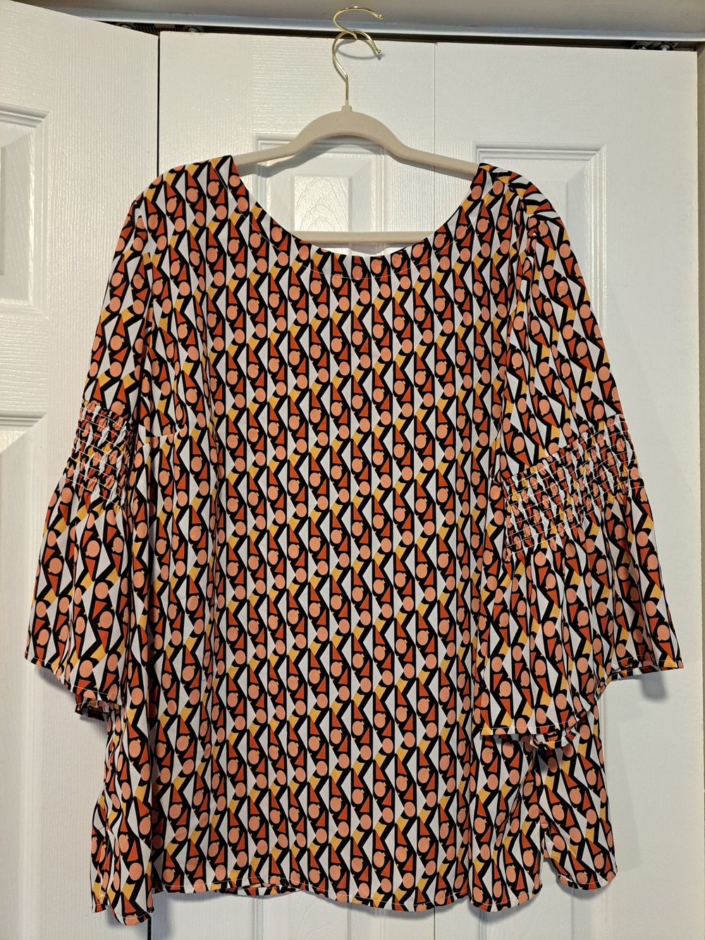 Geometric Print Bell Sleeve Tunic - Peach/Black